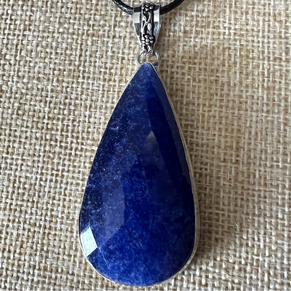 New Faceted Blue Enhanced Sapphire Stone Silver Overlay Pendant Necklace w Cord